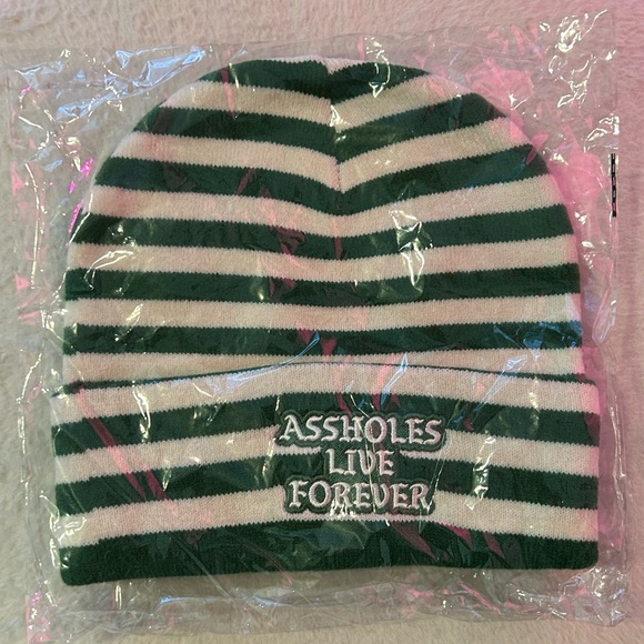 UNISEX A.L.F. Beanie - Picture 4 of 5